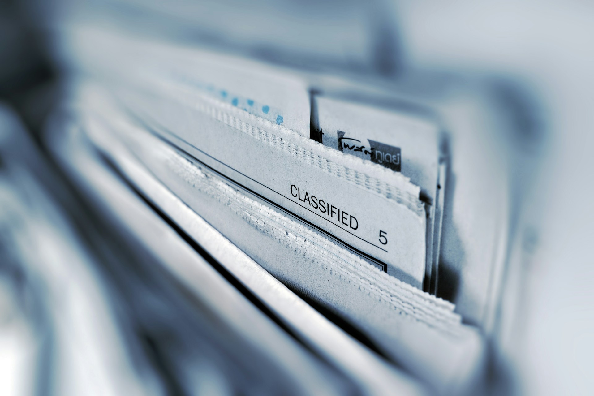 5 Best Sales Prospecting Databases for SDR Teams