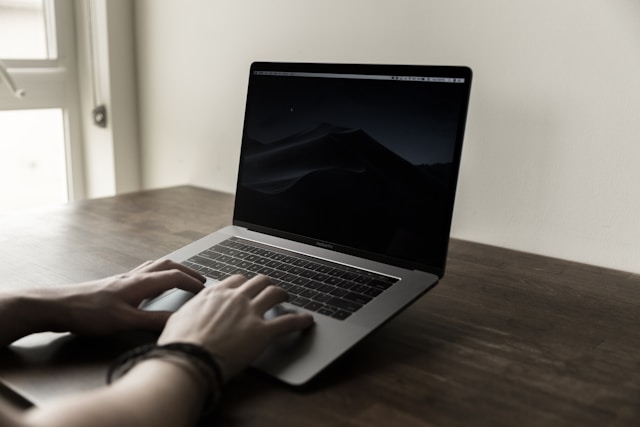 Top 7 White-Label AEO Platforms with Custom Domains and Branded Client Emails